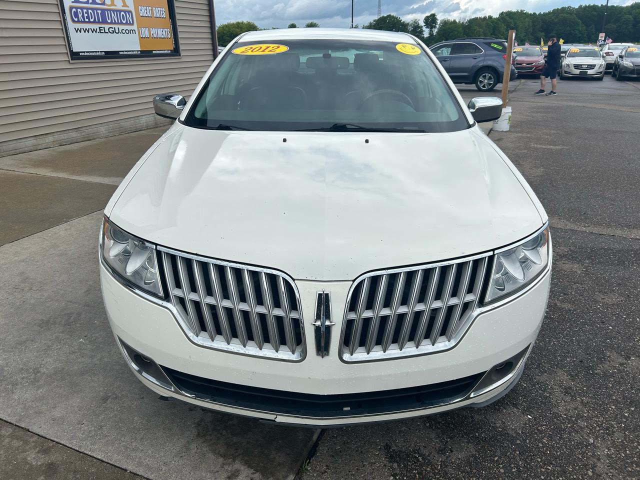 Lincoln MKZ 4dr Sdn FWD 2012