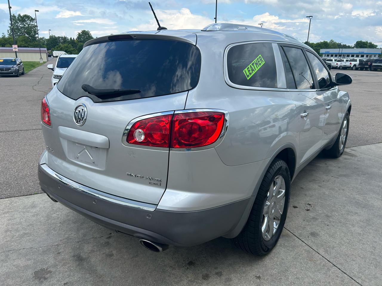 Buick Enclave AWD 4dr CXL 2009