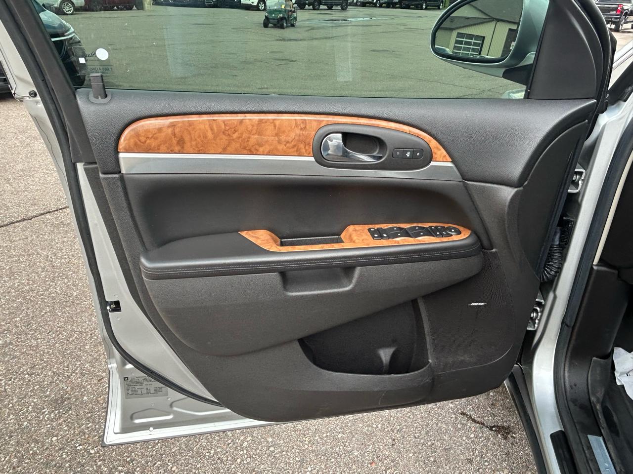 Buick Enclave AWD 4dr CXL 2009