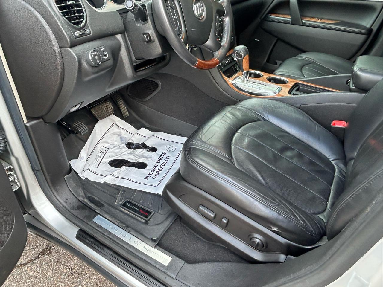 Buick Enclave AWD 4dr CXL 2009