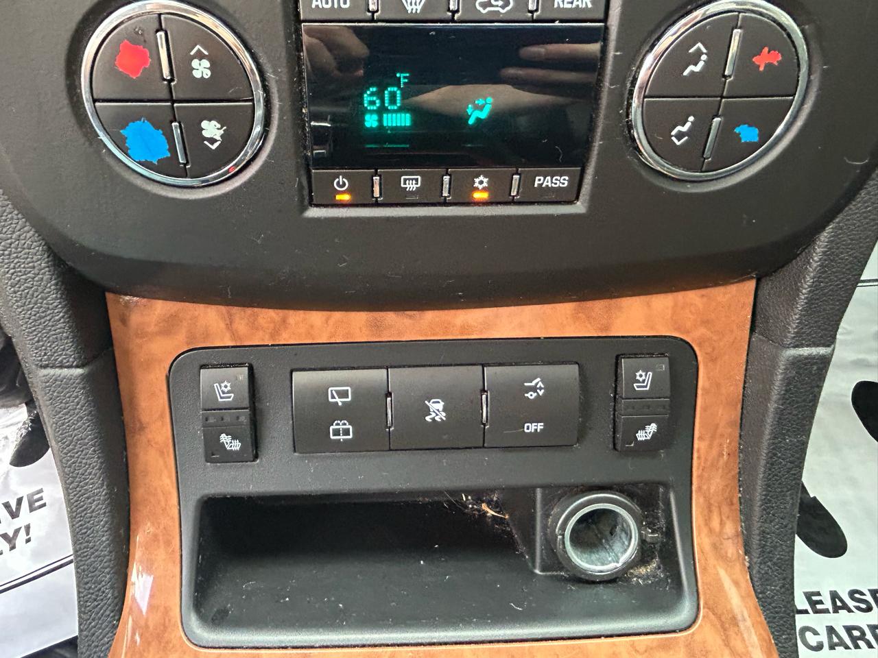 Buick Enclave AWD 4dr CXL 2009