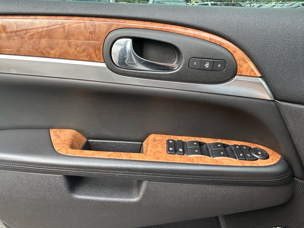 Buick Enclave AWD 4dr CXL 2009