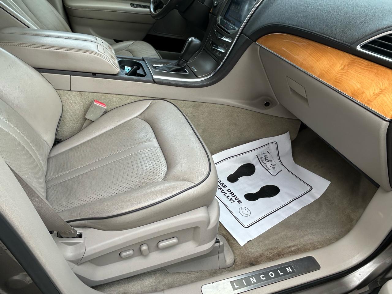 Lincoln MKX AWD 4dr 2012