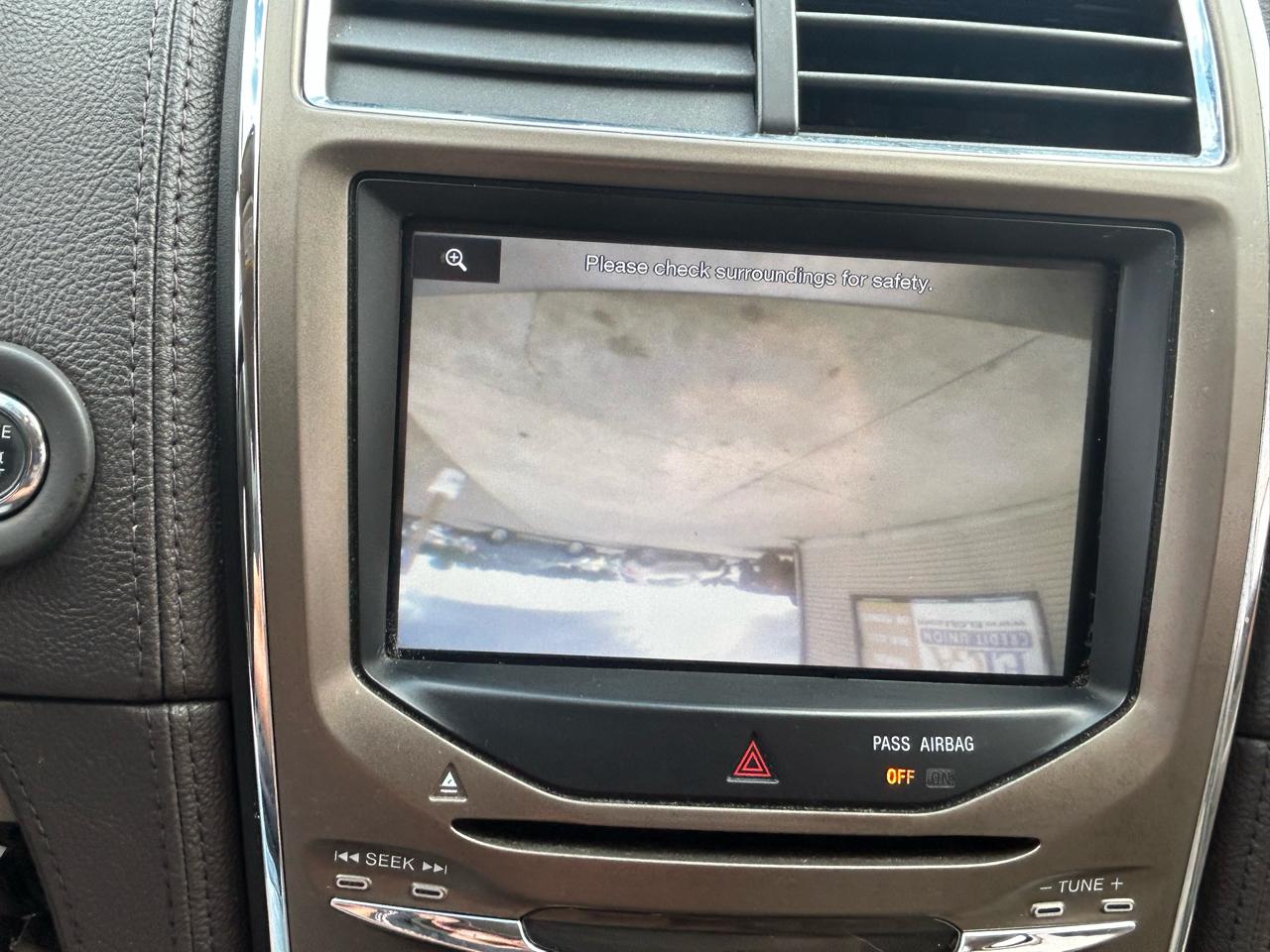 Lincoln MKX AWD 4dr 2012