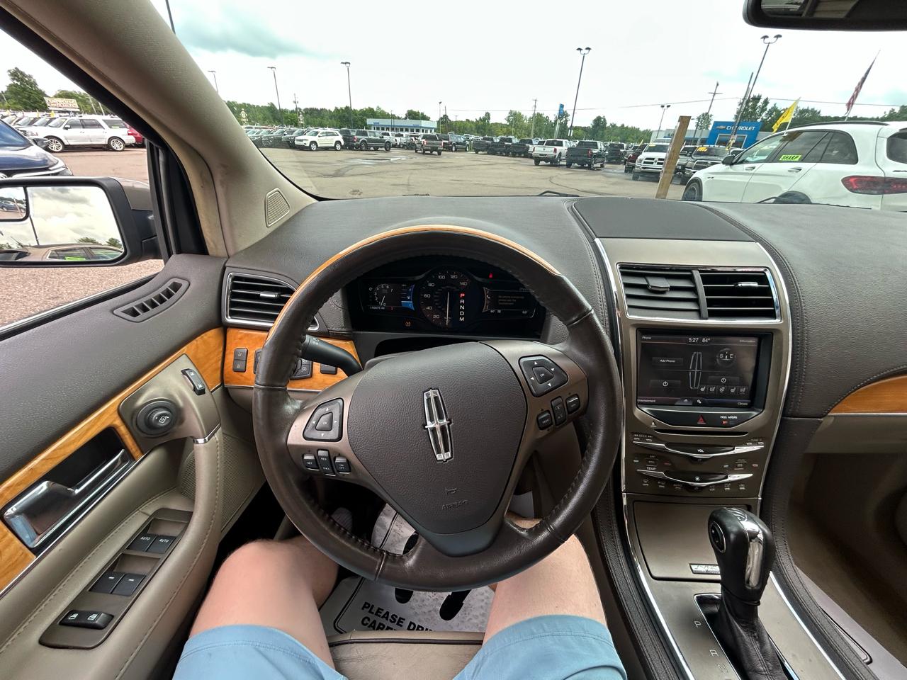 Lincoln MKX AWD 4dr 2012