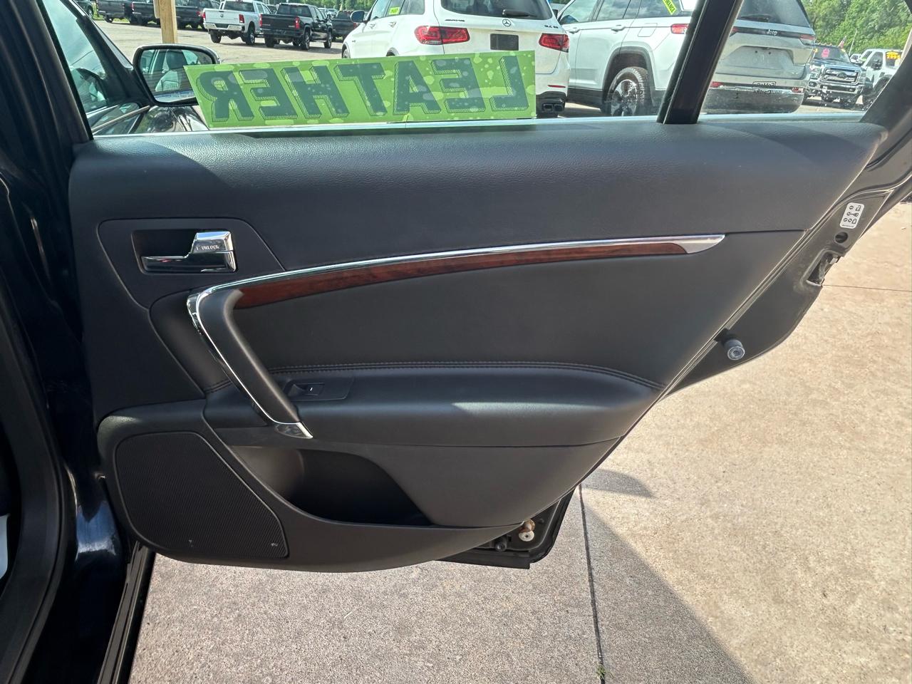 Lincoln MKZ 4dr Sdn Hybrid FWD 2012