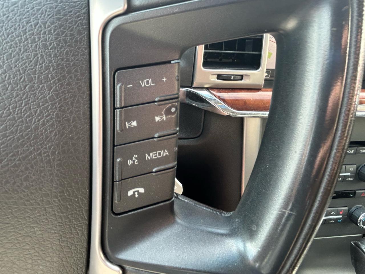 Lincoln MKZ 4dr Sdn Hybrid FWD 2012