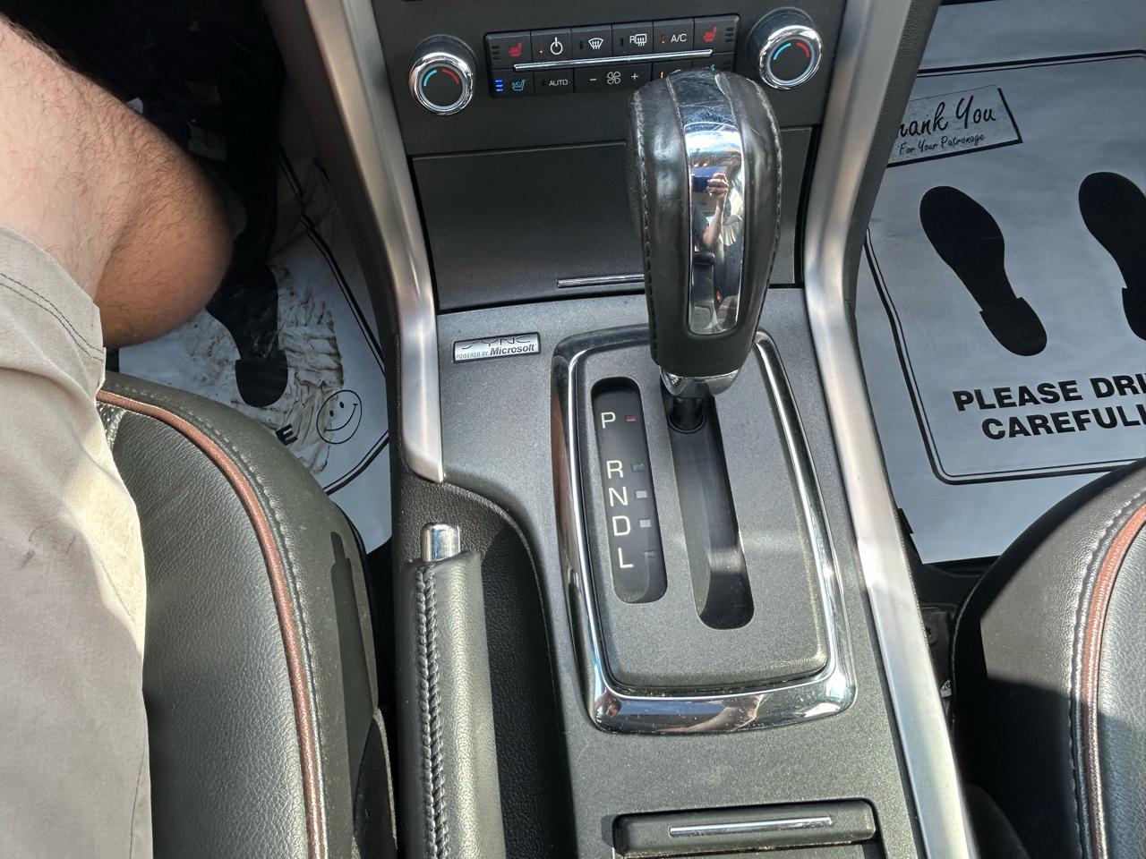 Lincoln MKZ 4dr Sdn Hybrid FWD 2012