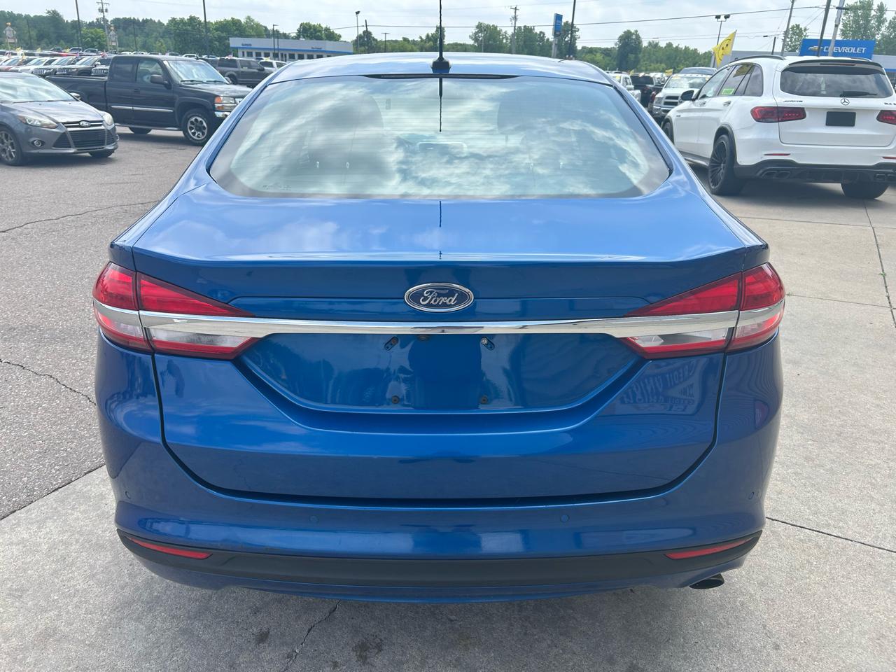 Ford Fusion SE FWD 2017