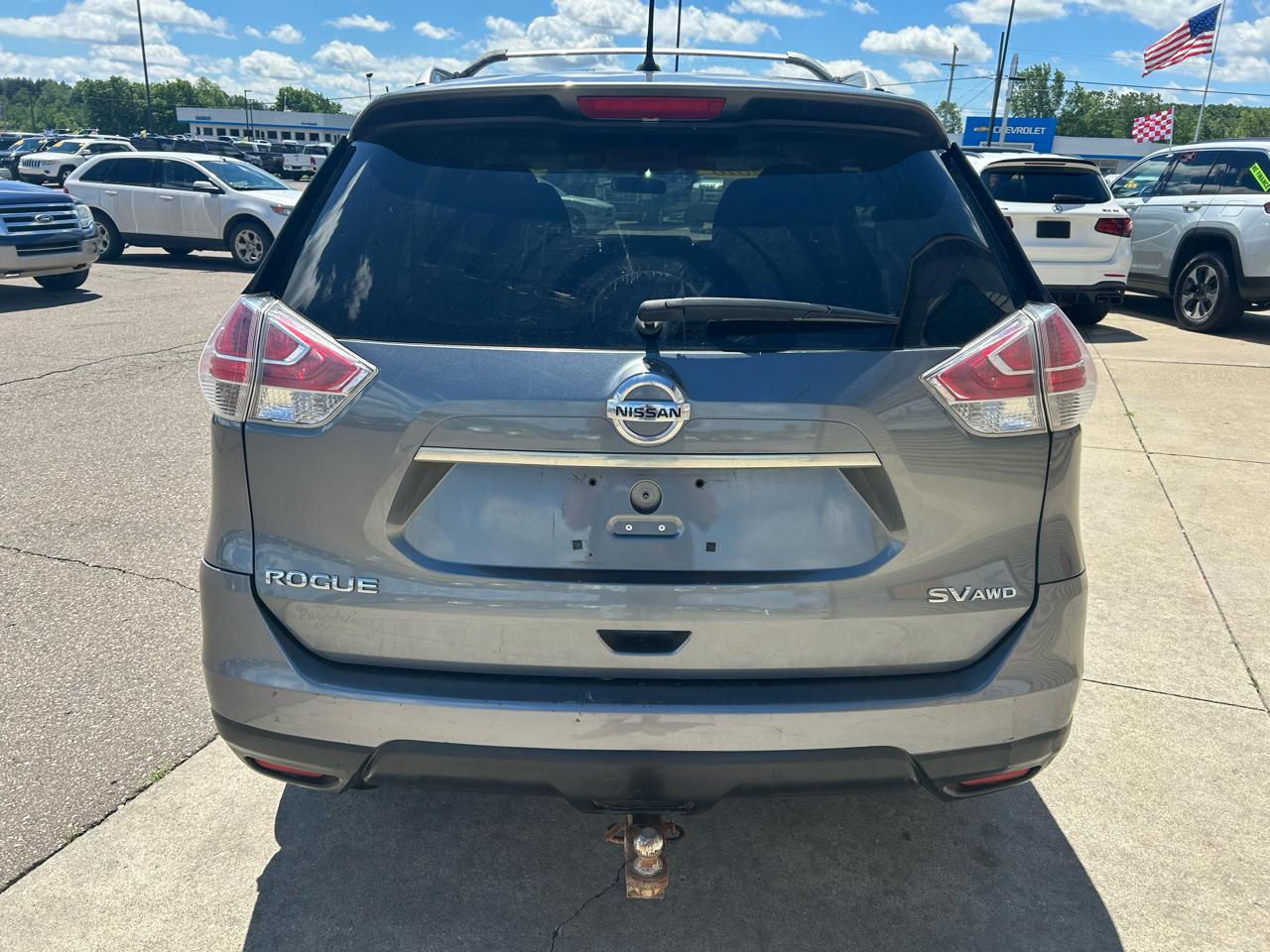 Nissan Rogue AWD 4dr SV 2016
