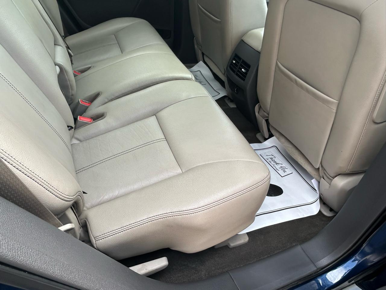 Ford Edge 4dr Limited FWD 2012