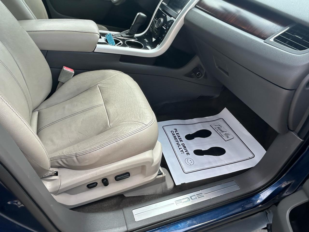 Ford Edge 4dr Limited FWD 2012