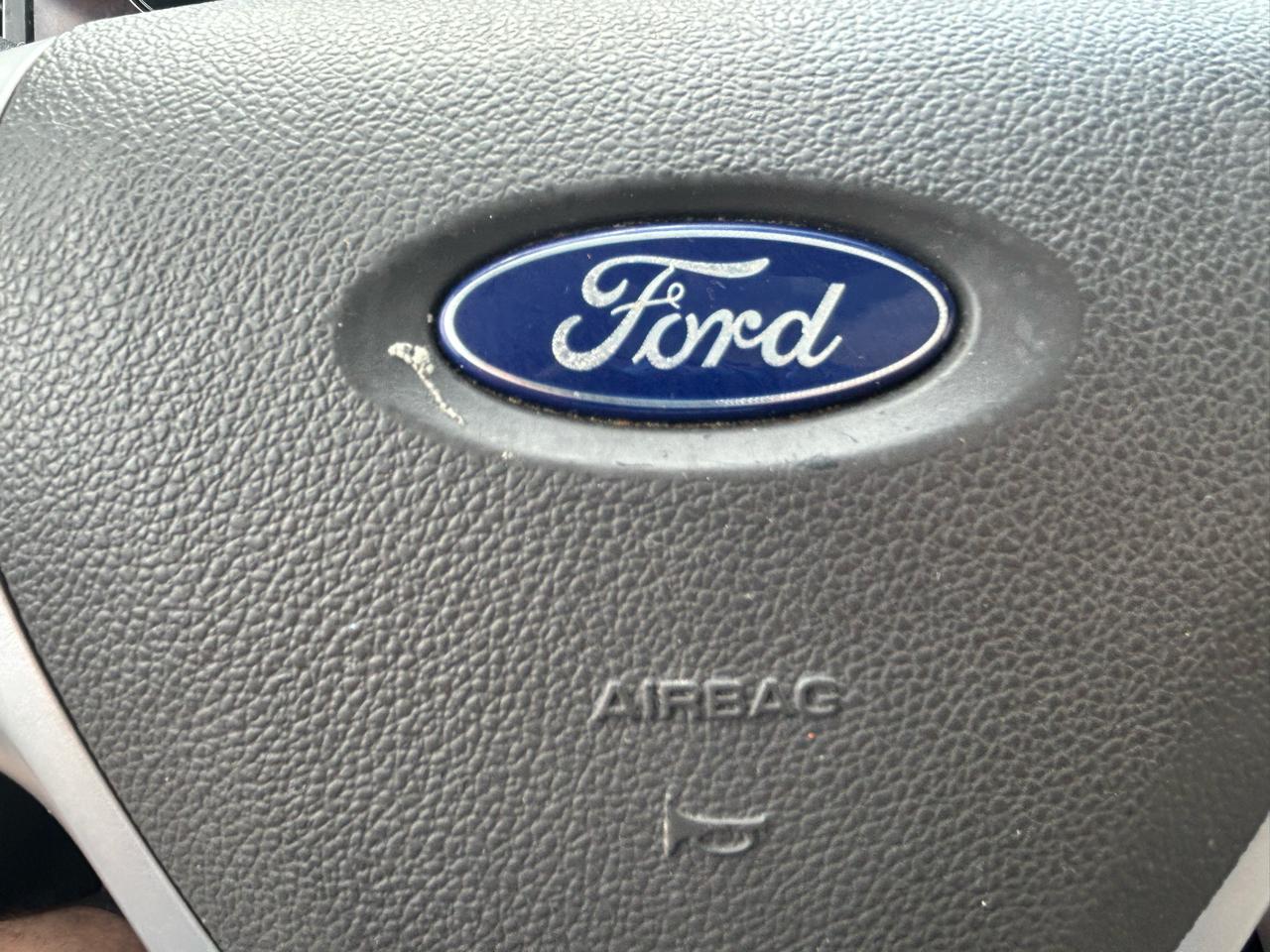 Ford Edge 4dr Limited FWD 2012
