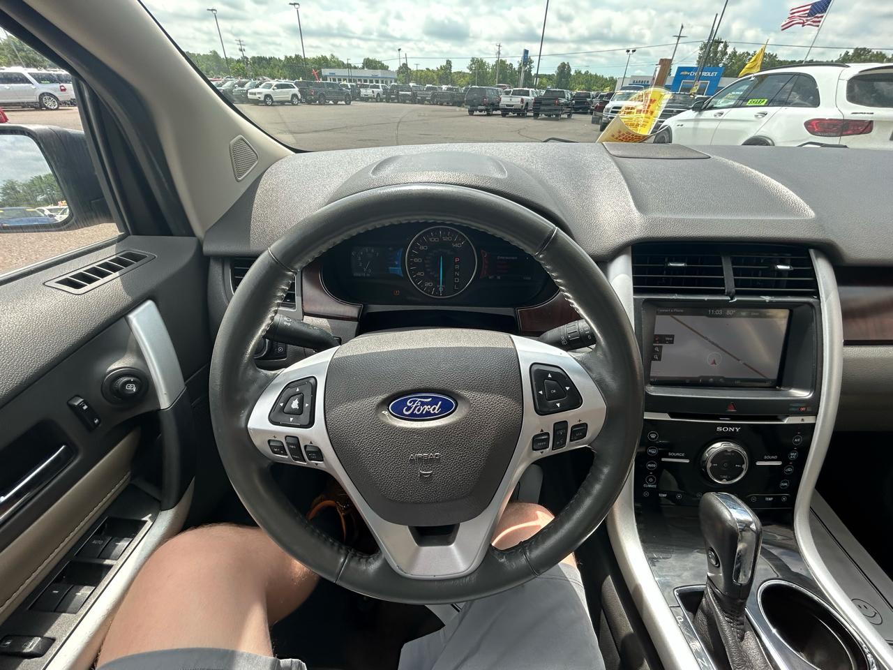 Ford Edge 4dr Limited FWD 2012