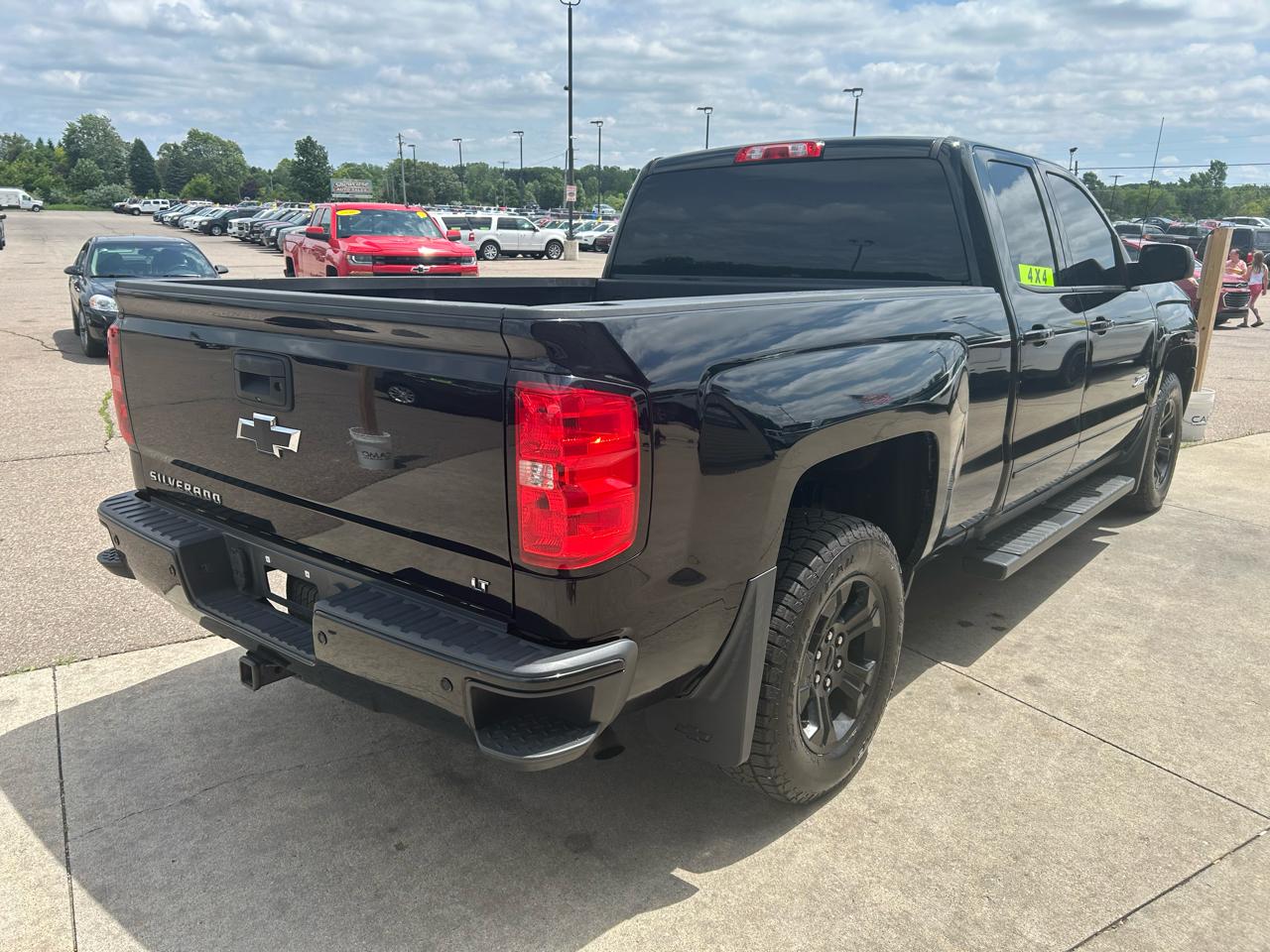 Chevrolet Silverado 1500 4WD Double Cab 143.5" LT w/2LT 2016