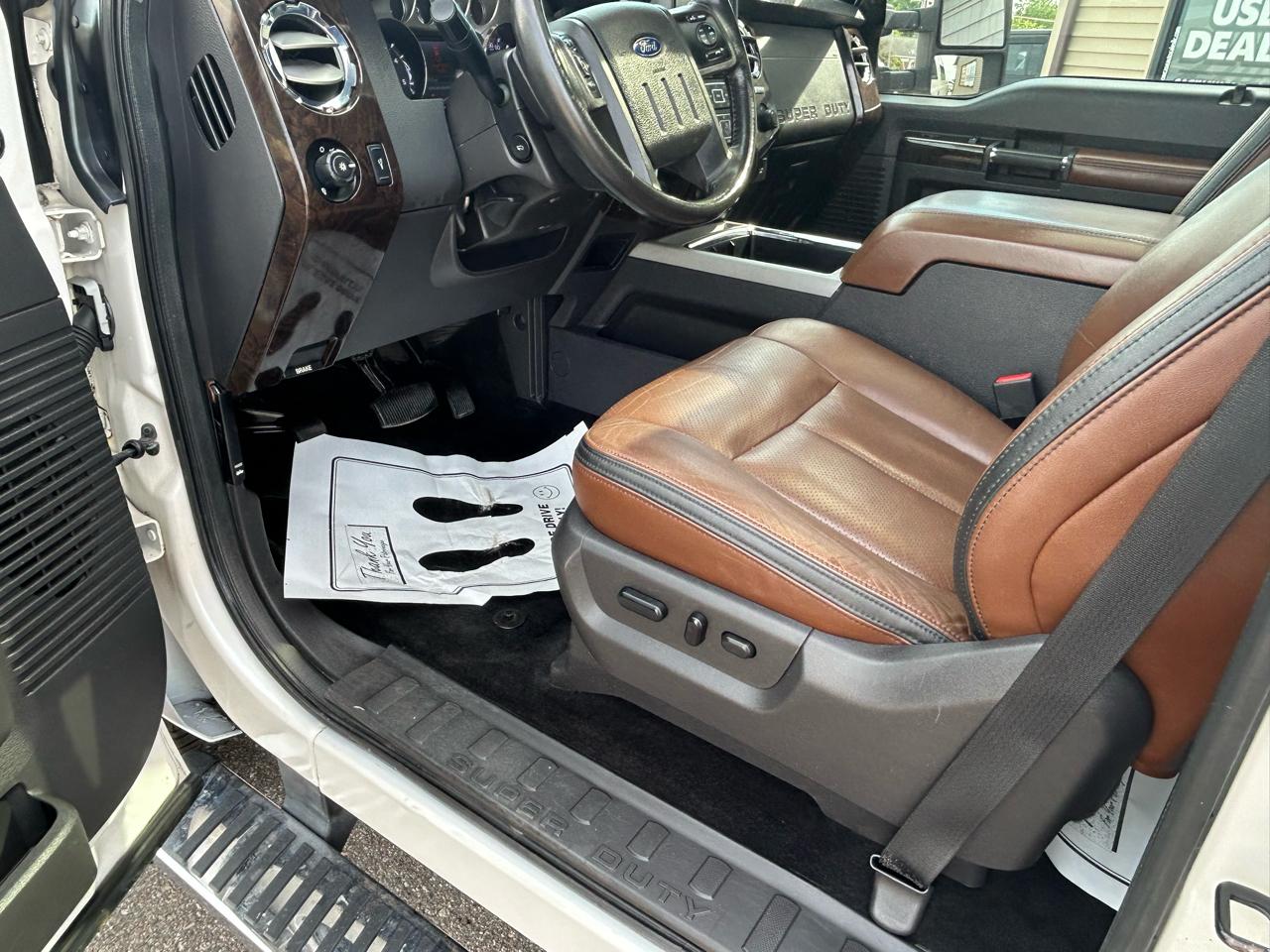 Ford Super Duty F-250 SRW 4WD Crew Cab 156" Platinum 2013