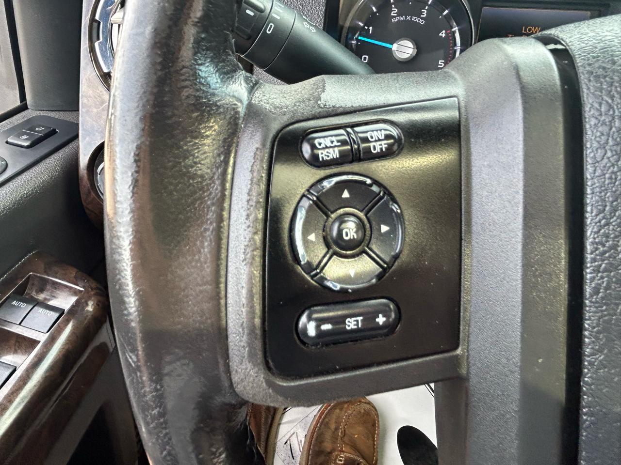 Ford Super Duty F-250 SRW 4WD Crew Cab 156" Platinum 2013