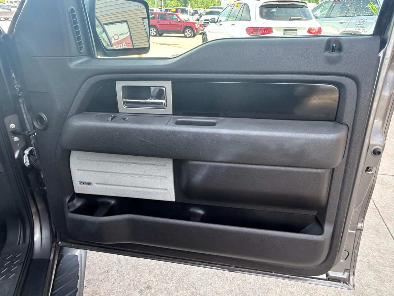 Ford F-150 4WD SuperCrew 145" FX4 2012