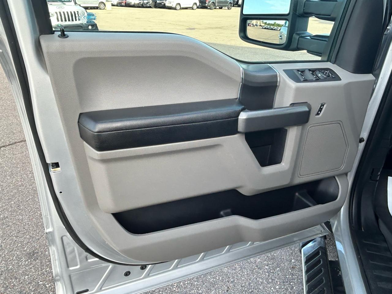 Ford F-150 FX4 SuperCab 4WD 2017