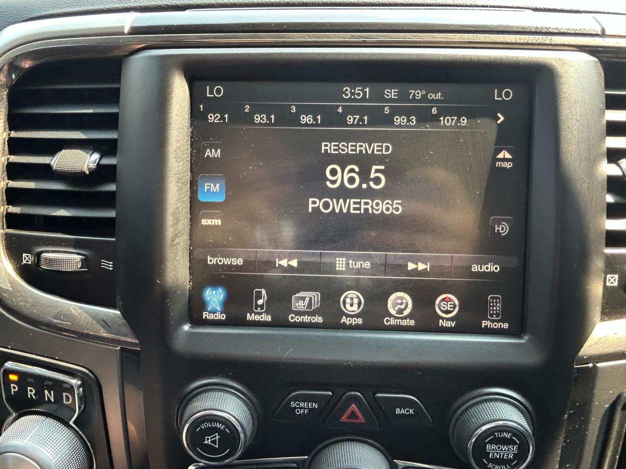 RAM 1500 4WD Quad Cab 140.5" Sport 2016