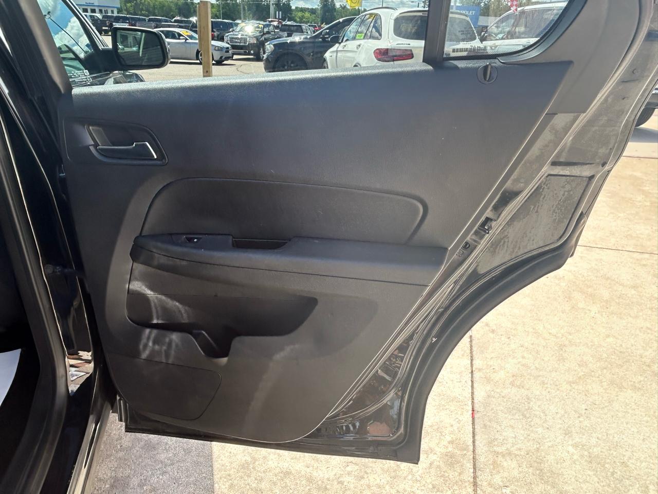 Chevrolet Equinox FWD 4dr LT w/1LT 2017