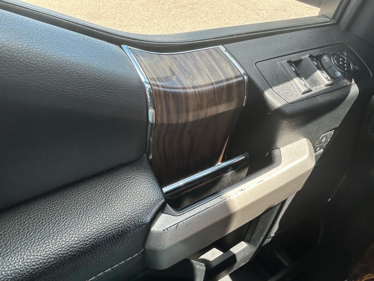 Ford F-150 Lariat 4WD SuperCrew 5.5' Box 2020