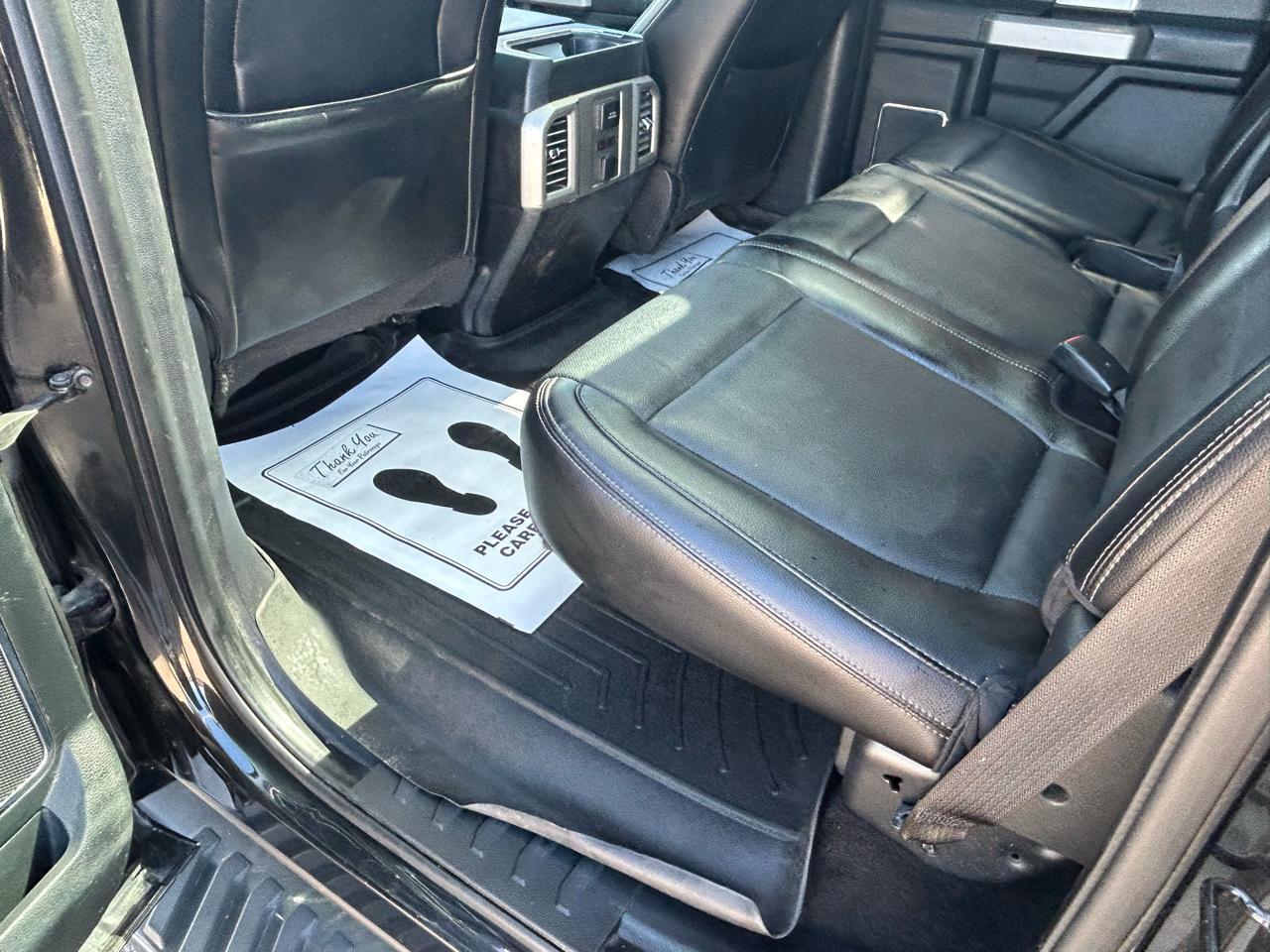 Ford F-150 4WD SuperCrew 157" Lariat w/HD Payload Pkg 2015