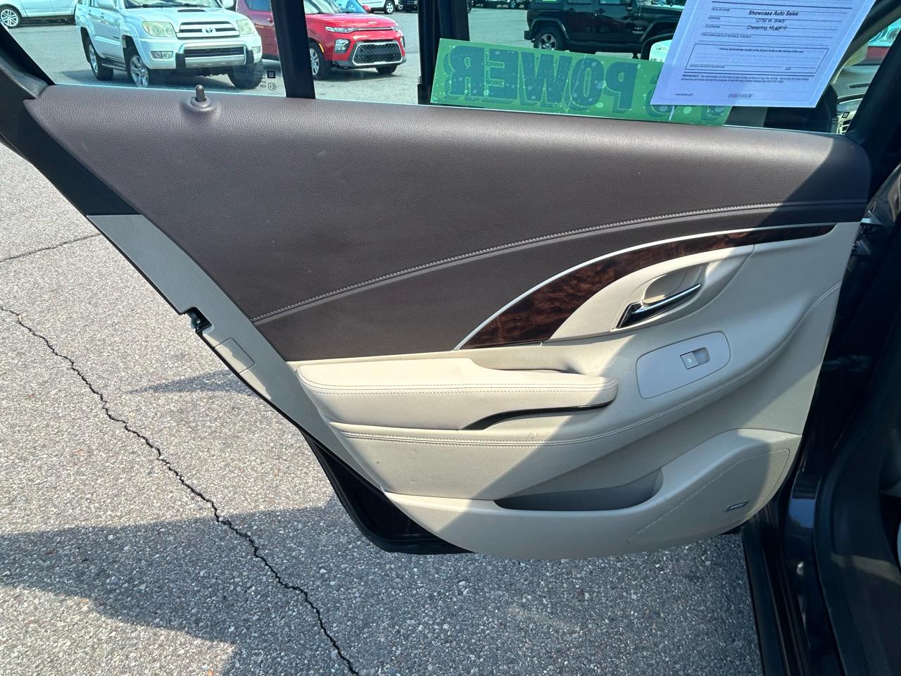 Buick LaCrosse 4dr Sdn Leather FWD 2014
