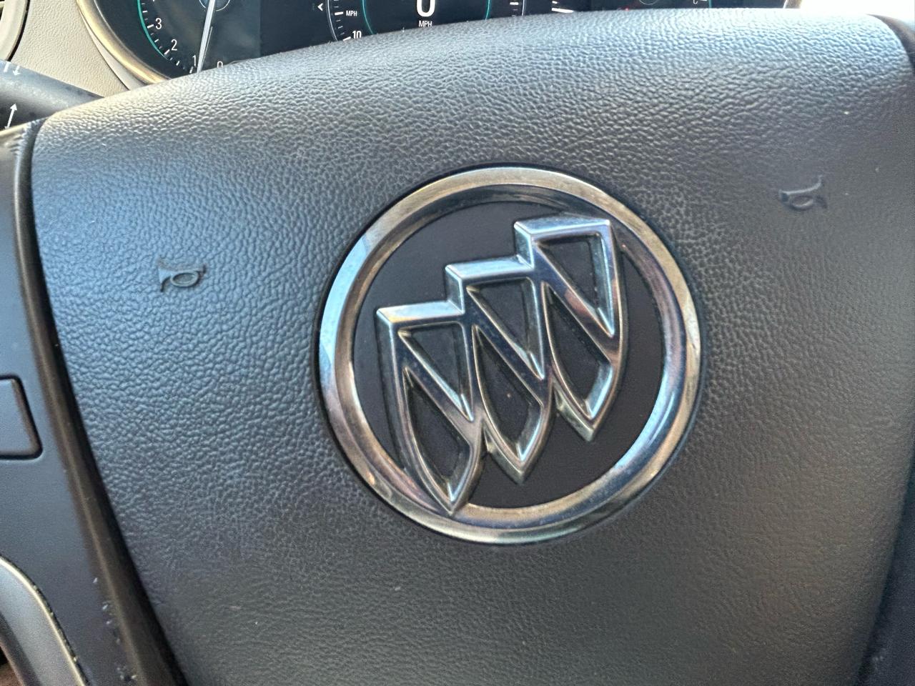 Buick LaCrosse 4dr Sdn Leather FWD 2014