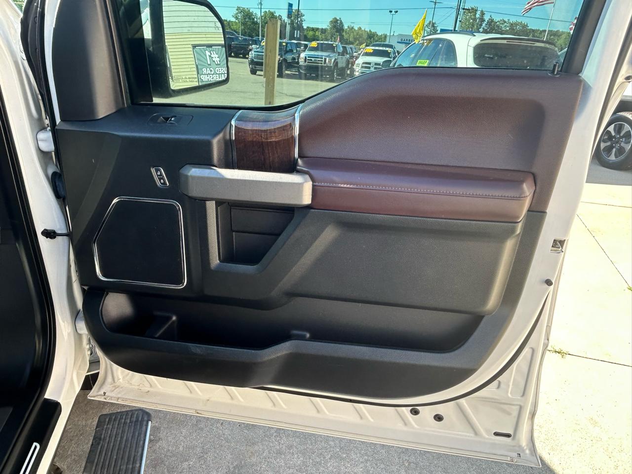 Ford F-150 Platinum 4WD SuperCrew 5.5' Box 2017
