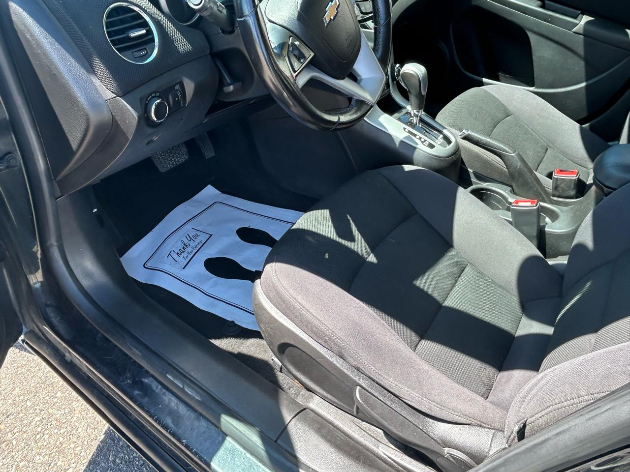 Chevrolet Cruze 4dr Sdn Auto 1LT 2013