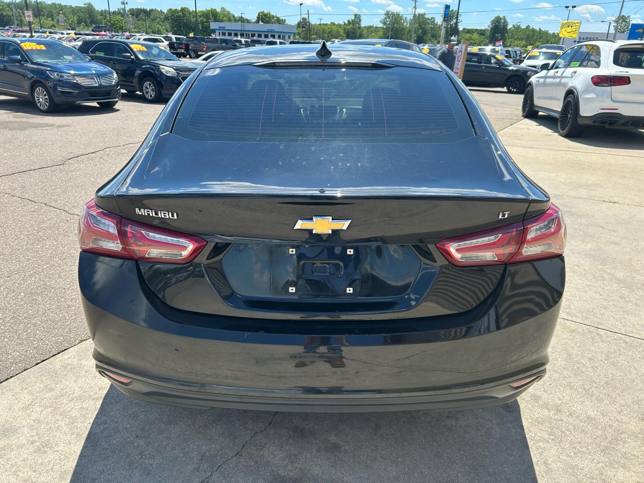 Chevrolet Malibu 4dr Sdn LT 2021