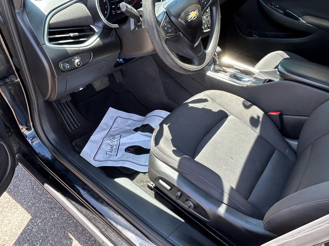 Chevrolet Malibu 4dr Sdn LT 2021