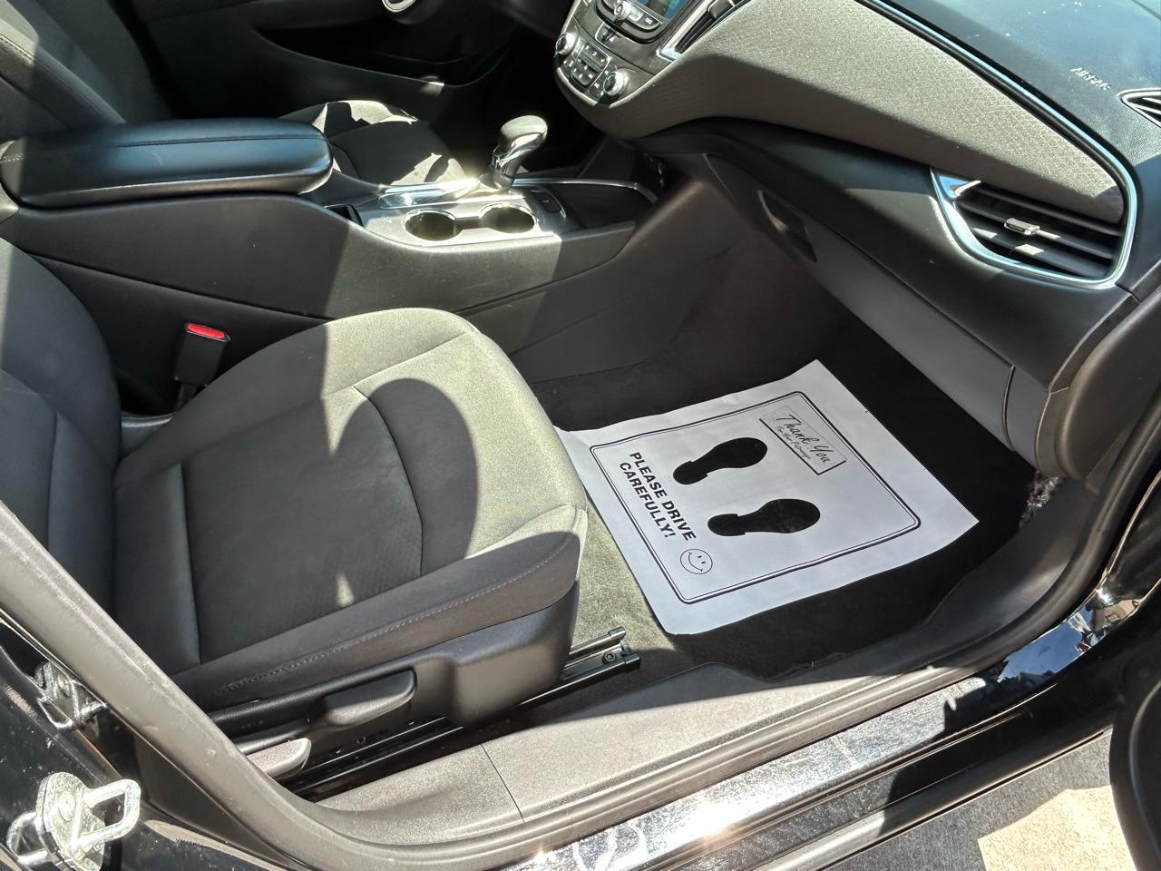 Chevrolet Malibu 4dr Sdn LT 2021