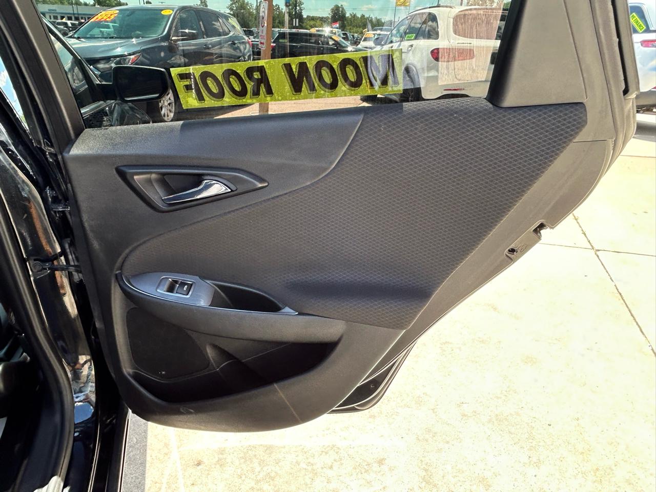 Chevrolet Malibu 4dr Sdn LT 2021