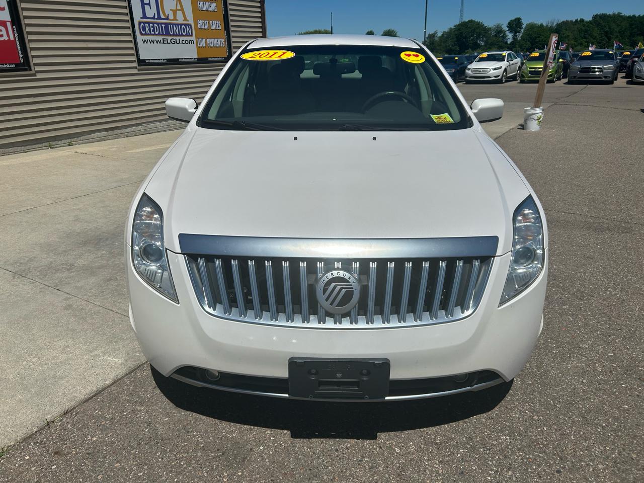 Mercury Milan 4dr Sdn Hybrid FWD 2011
