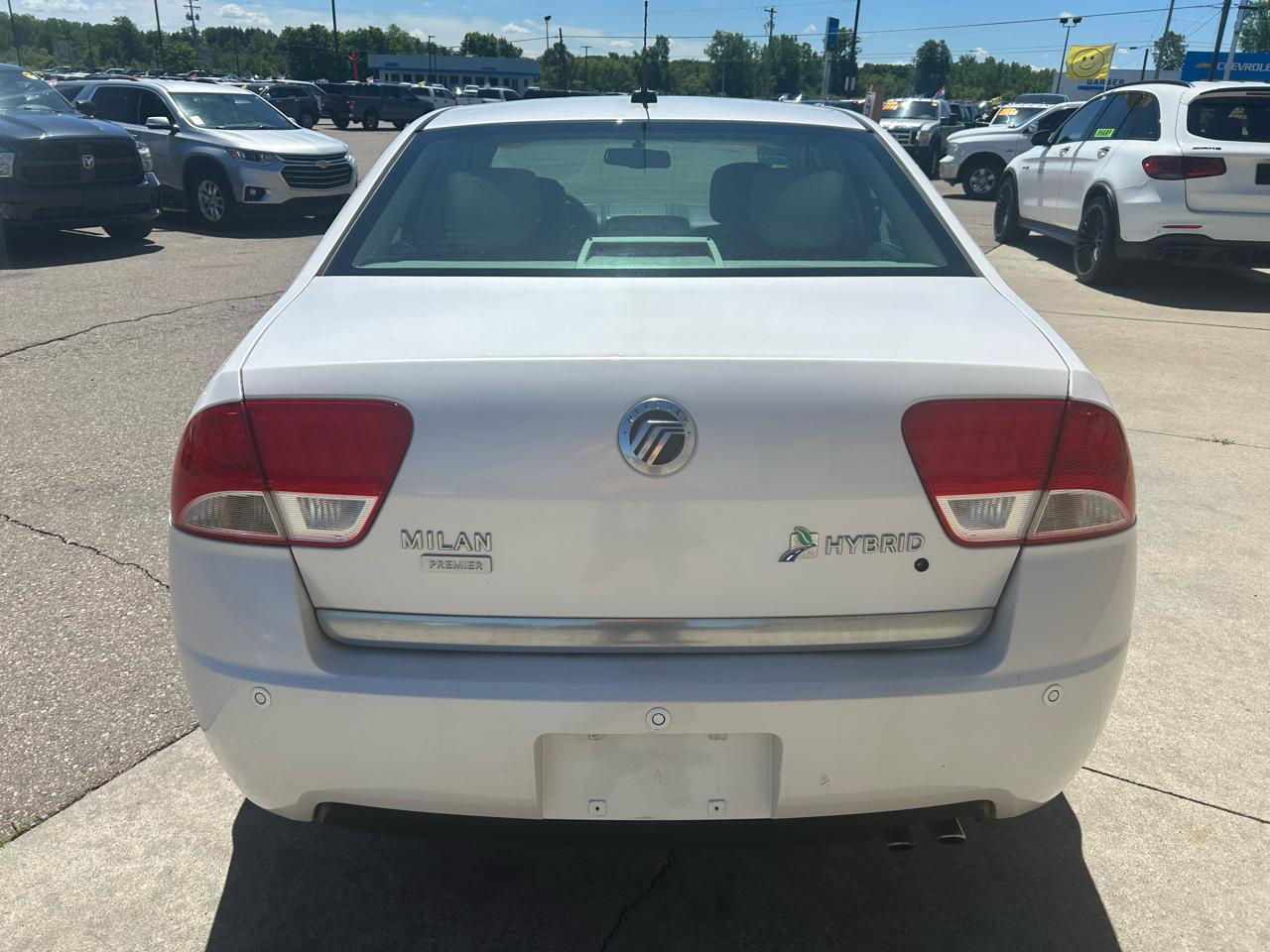 Mercury Milan 4dr Sdn Hybrid FWD 2011
