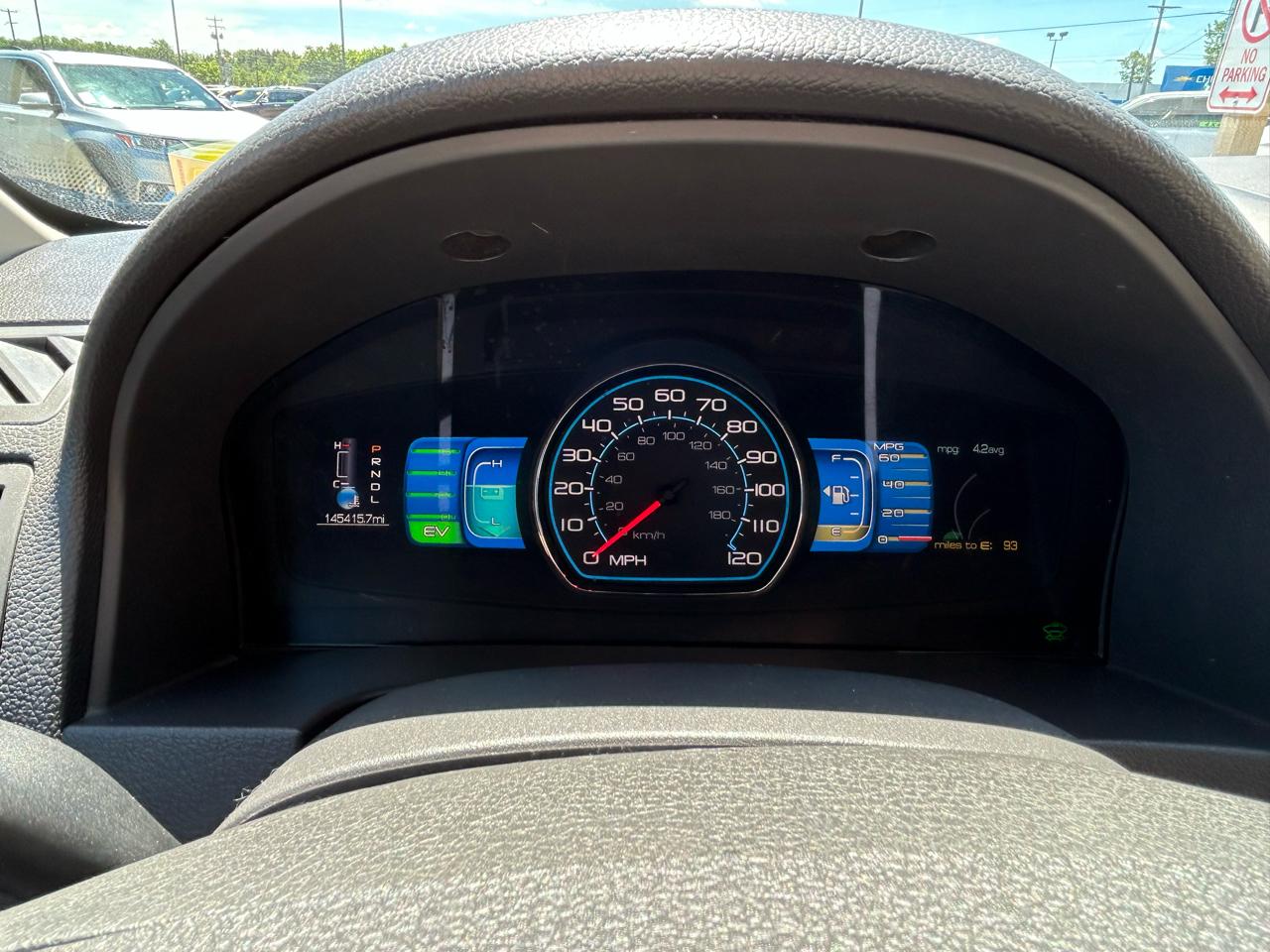 Mercury Milan 4dr Sdn Hybrid FWD 2011