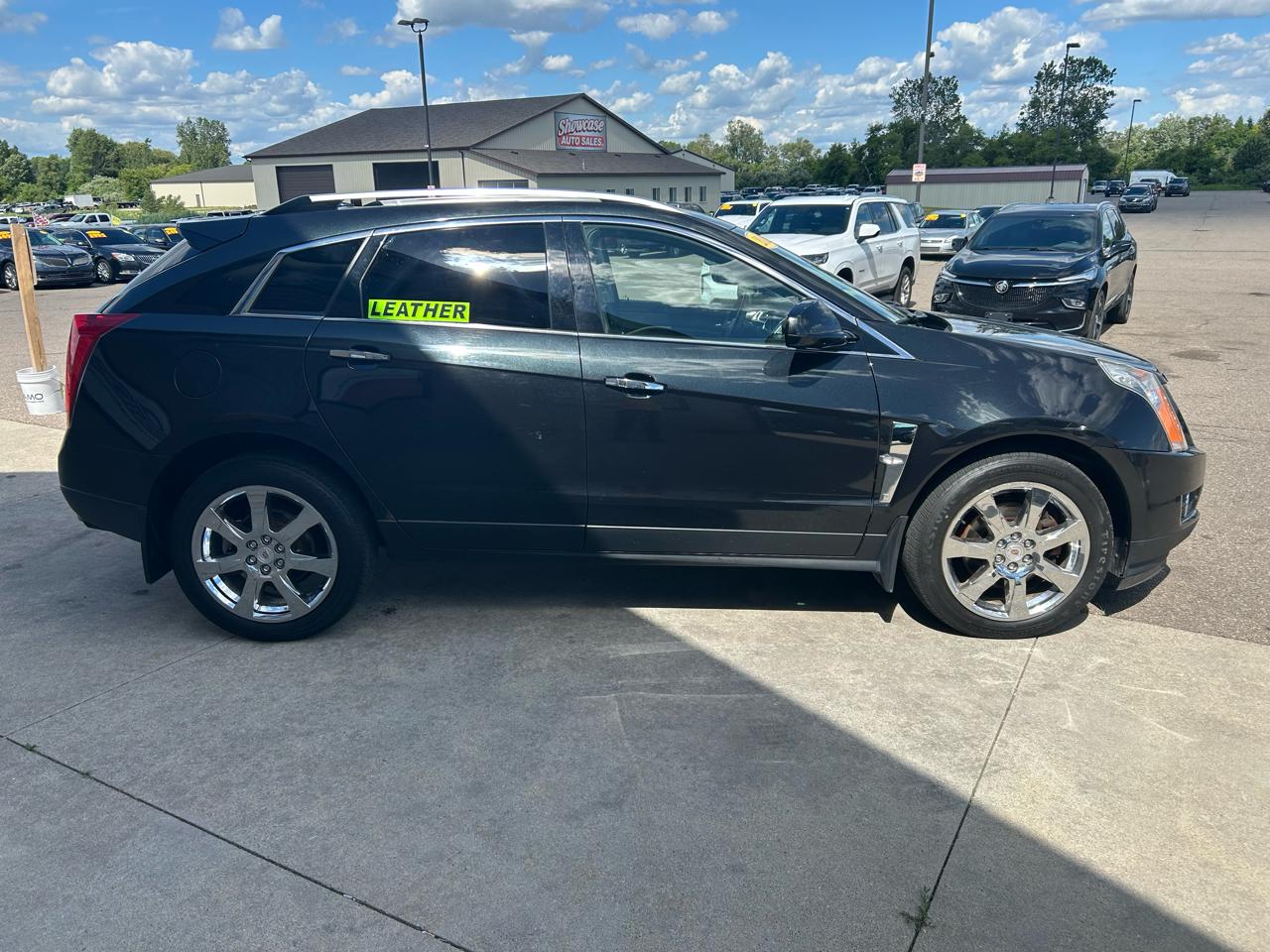 Cadillac SRX AWD 4dr Premium Collection 2011