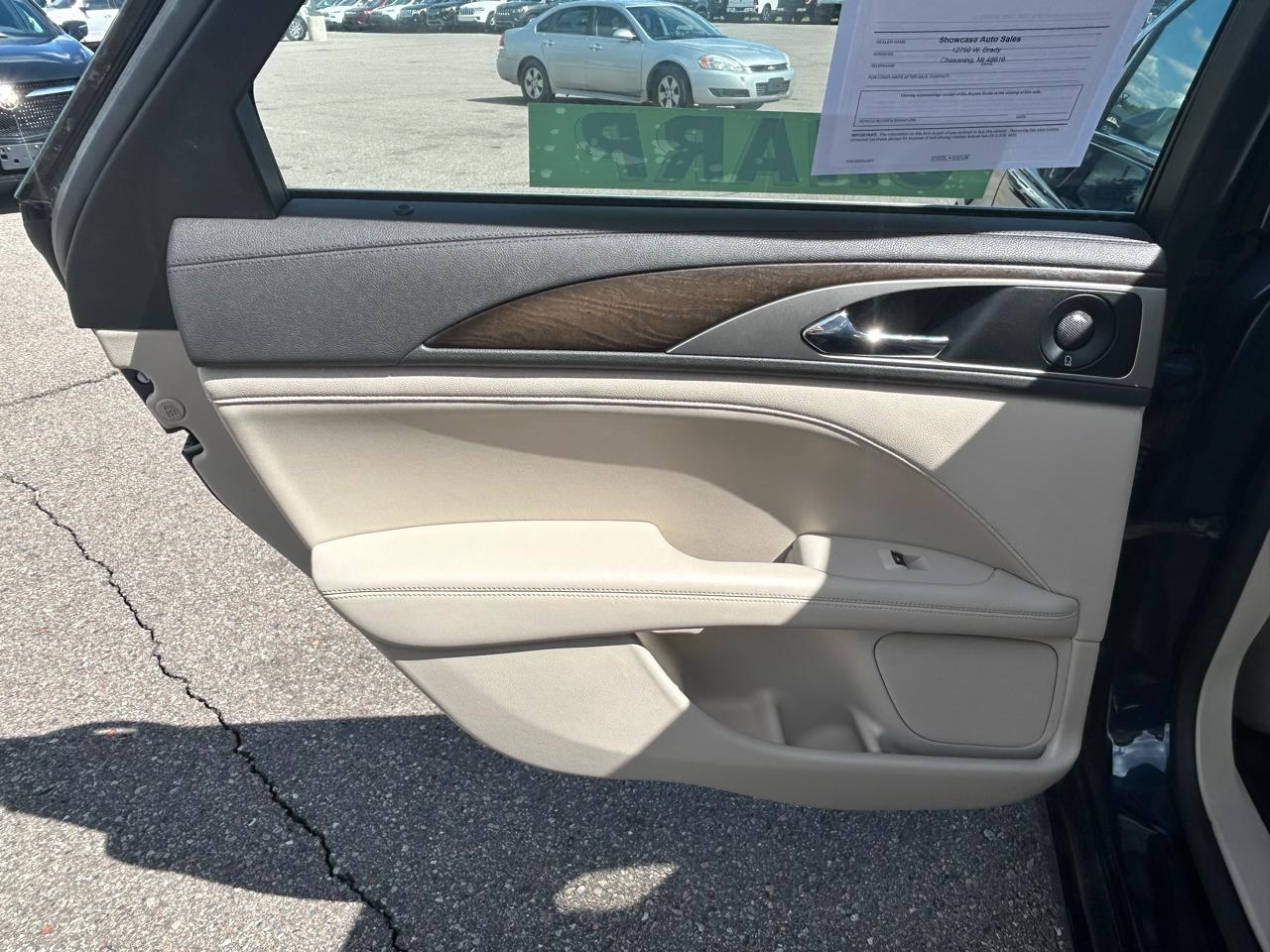 Lincoln MKZ Reserve AWD 2017