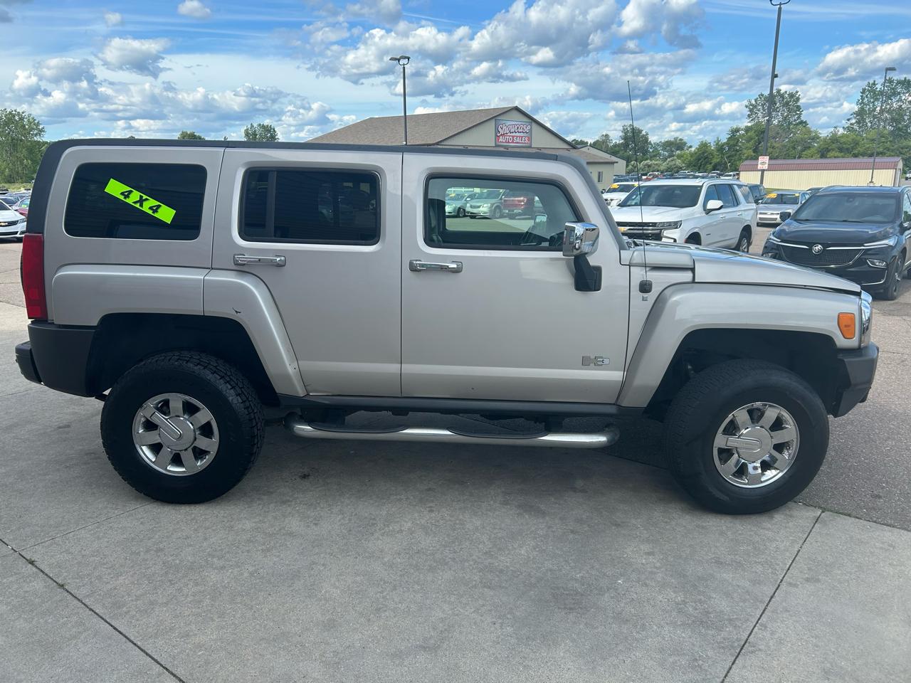 HUMMER H3 4WD 4dr SUV Luxury 2008