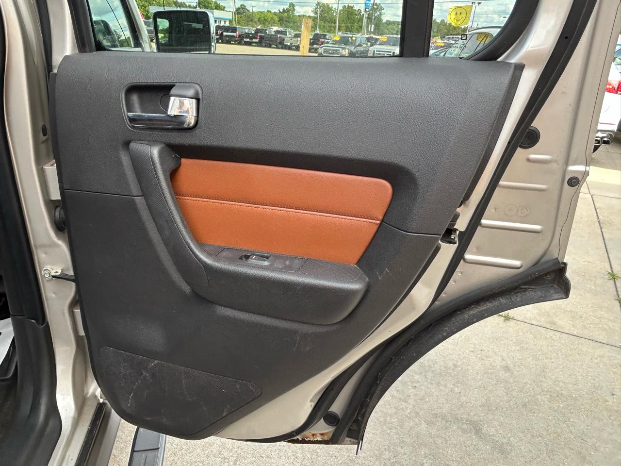HUMMER H3 4WD 4dr SUV Luxury 2008