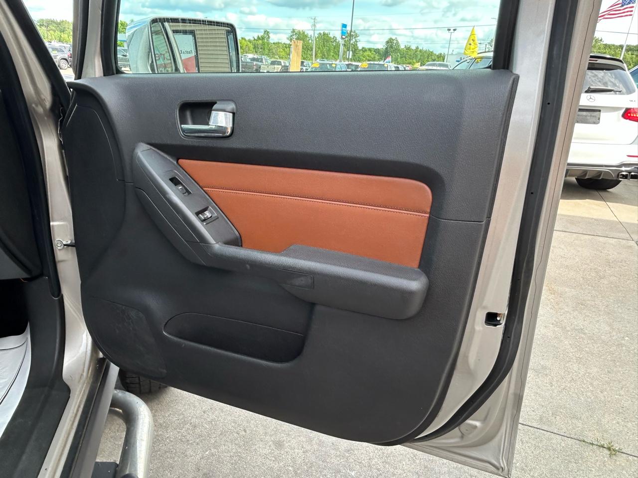 HUMMER H3 4WD 4dr SUV Luxury 2008