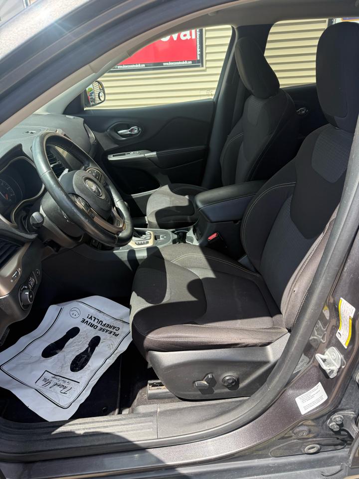 Jeep Cherokee Latitude 2015