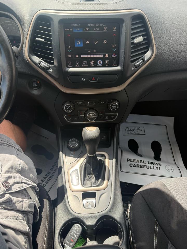 Jeep Cherokee Latitude 2015