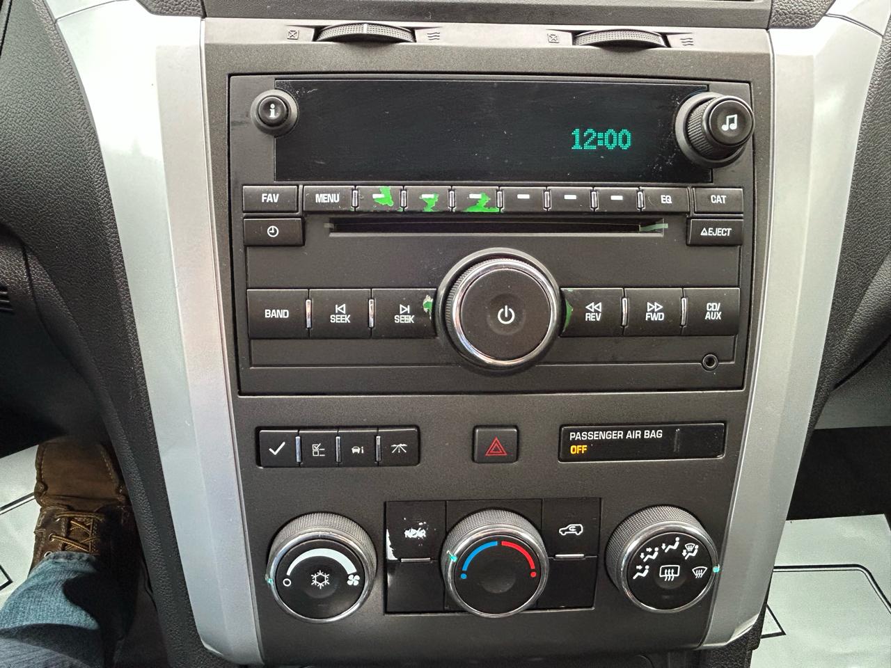 Chevrolet Traverse FWD 4dr LT w/1LT 2011