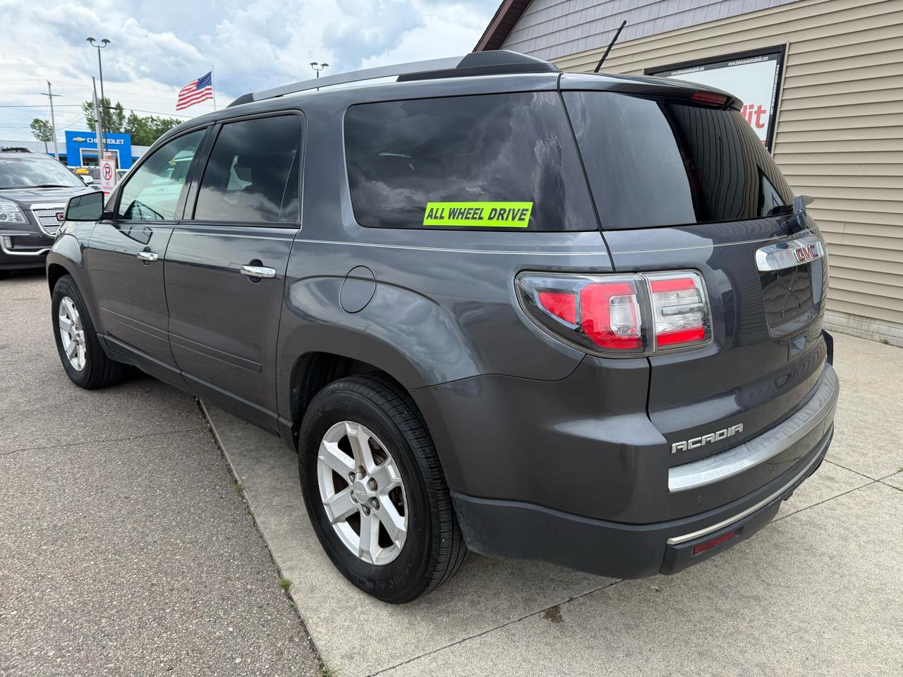 GMC Acadia AWD 4dr SLE w/SLE-2 2013