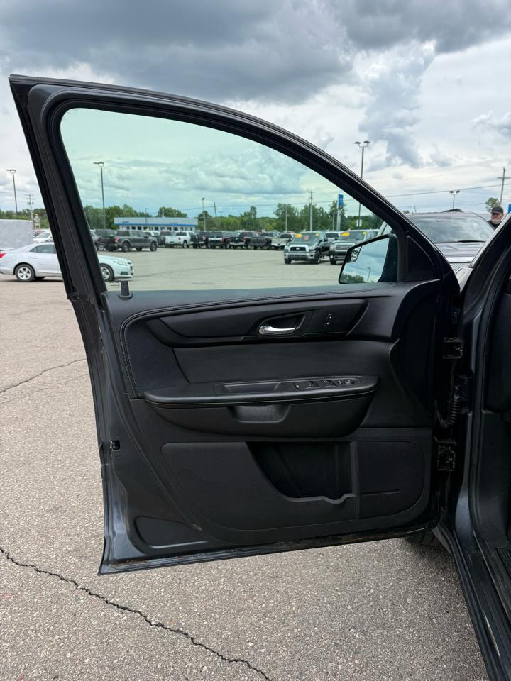 GMC Acadia AWD 4dr SLE w/SLE-2 2013