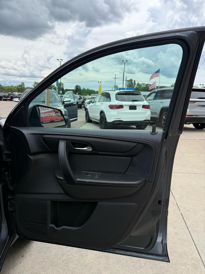 GMC Acadia AWD 4dr SLE w/SLE-2 2013