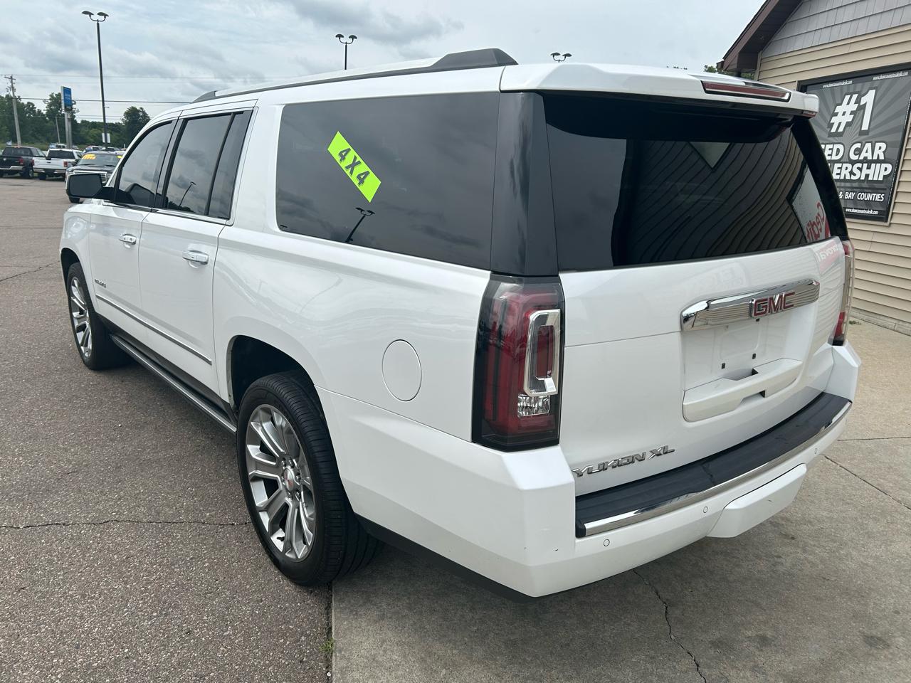 GMC Yukon XL 4WD 4dr Denali 2016